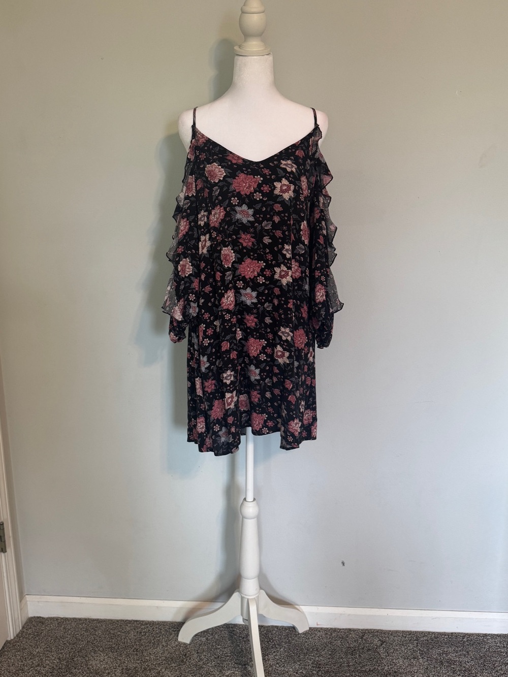 American Eagle dress - Medium
